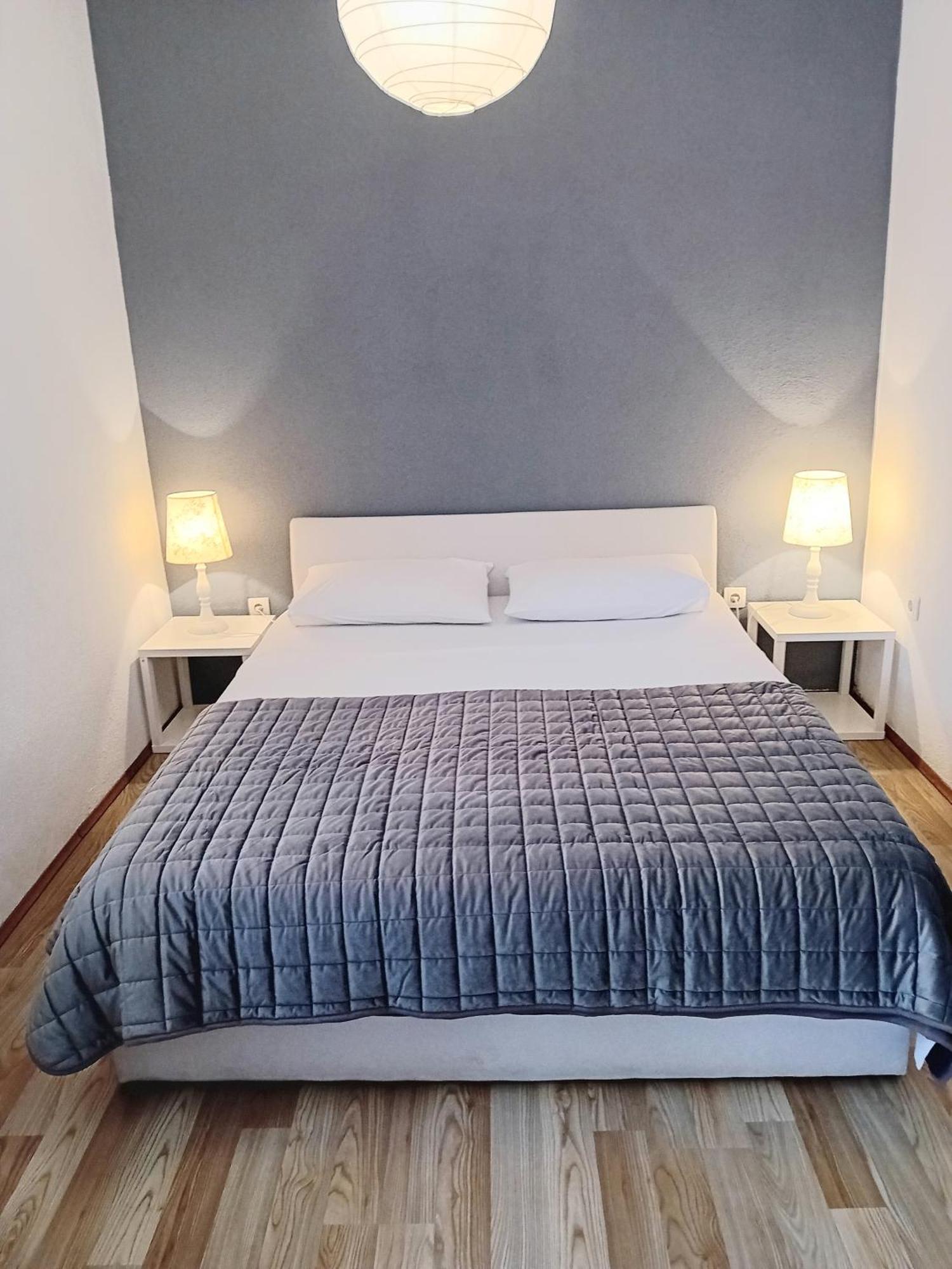 Apartment Andela Каштела Экстерьер фото